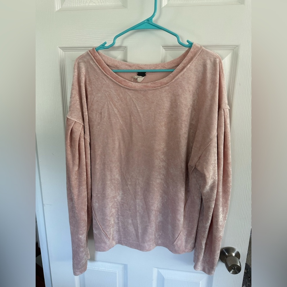 We the Free - Light Pink Size medium balloon sleeved long sleeve top
